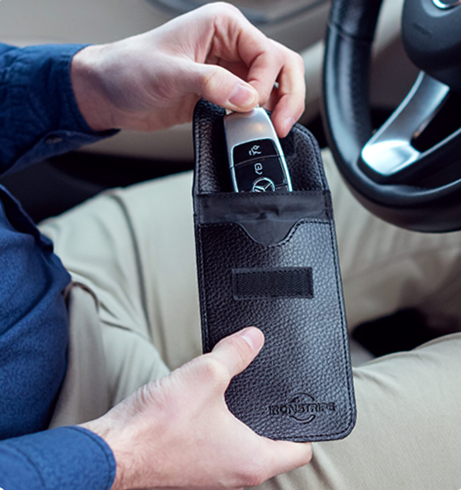 Signal blockierendes Etui mit Keyless Schlüssel