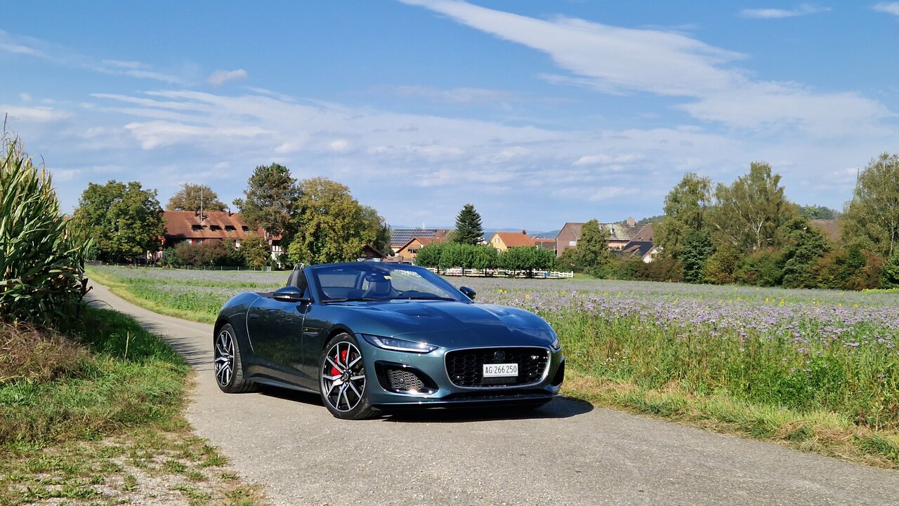 Frontansicht das Jaguar F-Type Cabrio