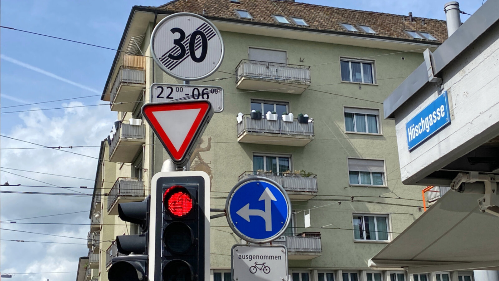 Ende Zone 30
