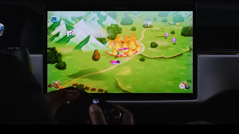 Gamen im Tesla