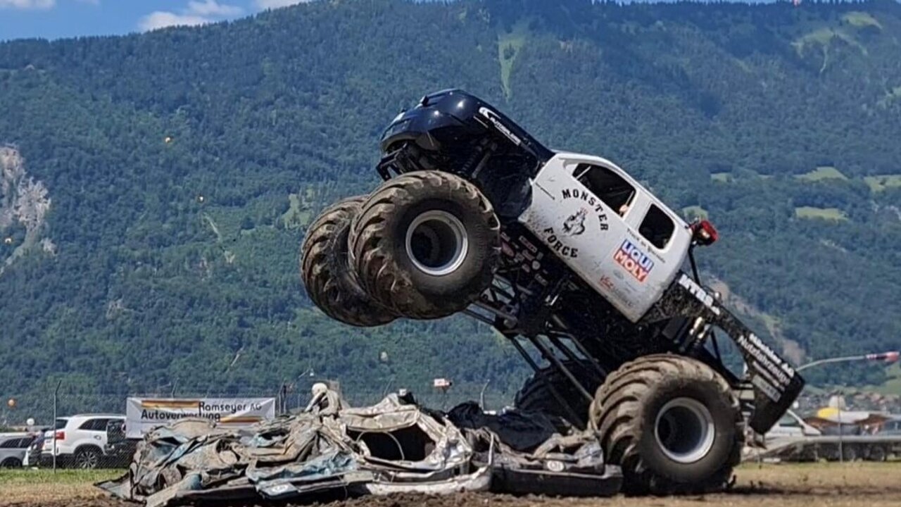 Schweizer Monstertruck