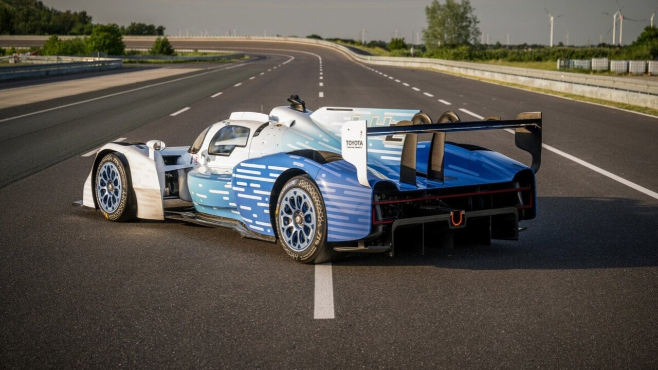 TR LH2 Racing Prototype