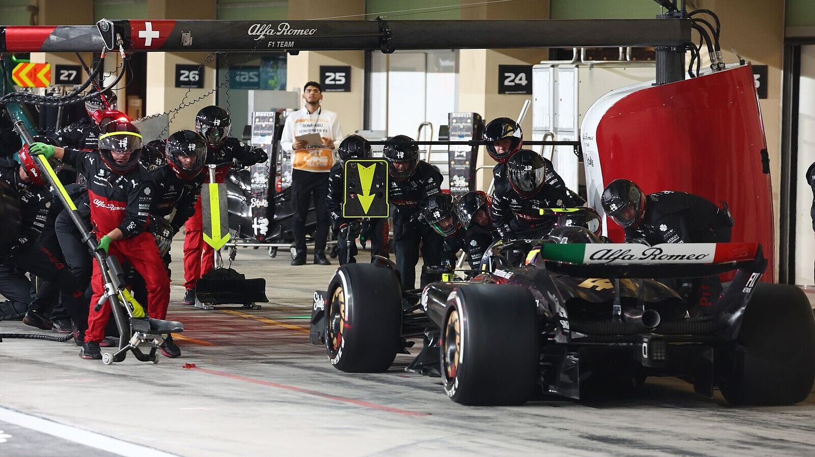 Alfa Romeo beim Boxenstopp