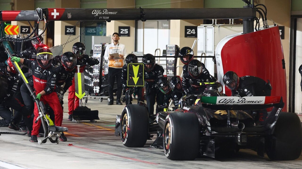Alfa Romeo beim Boxenstopp