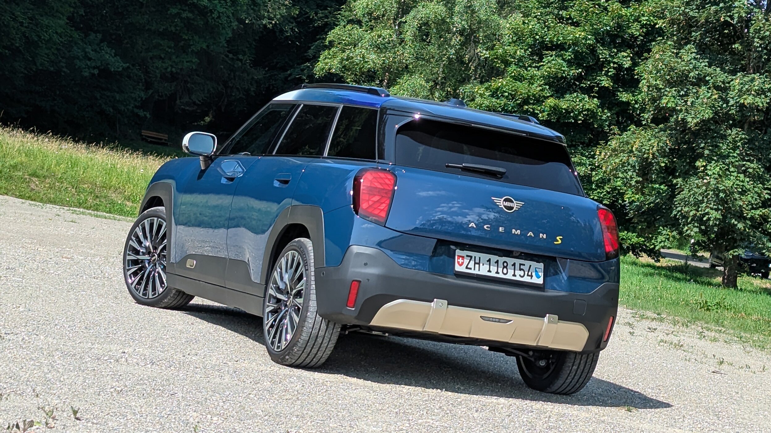 Heckansicht des Mini Aceman