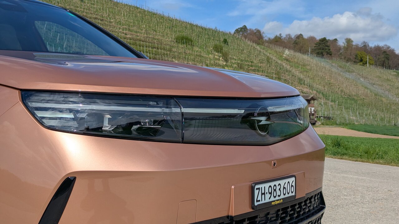 Lichtsignatur des Opel Grandland