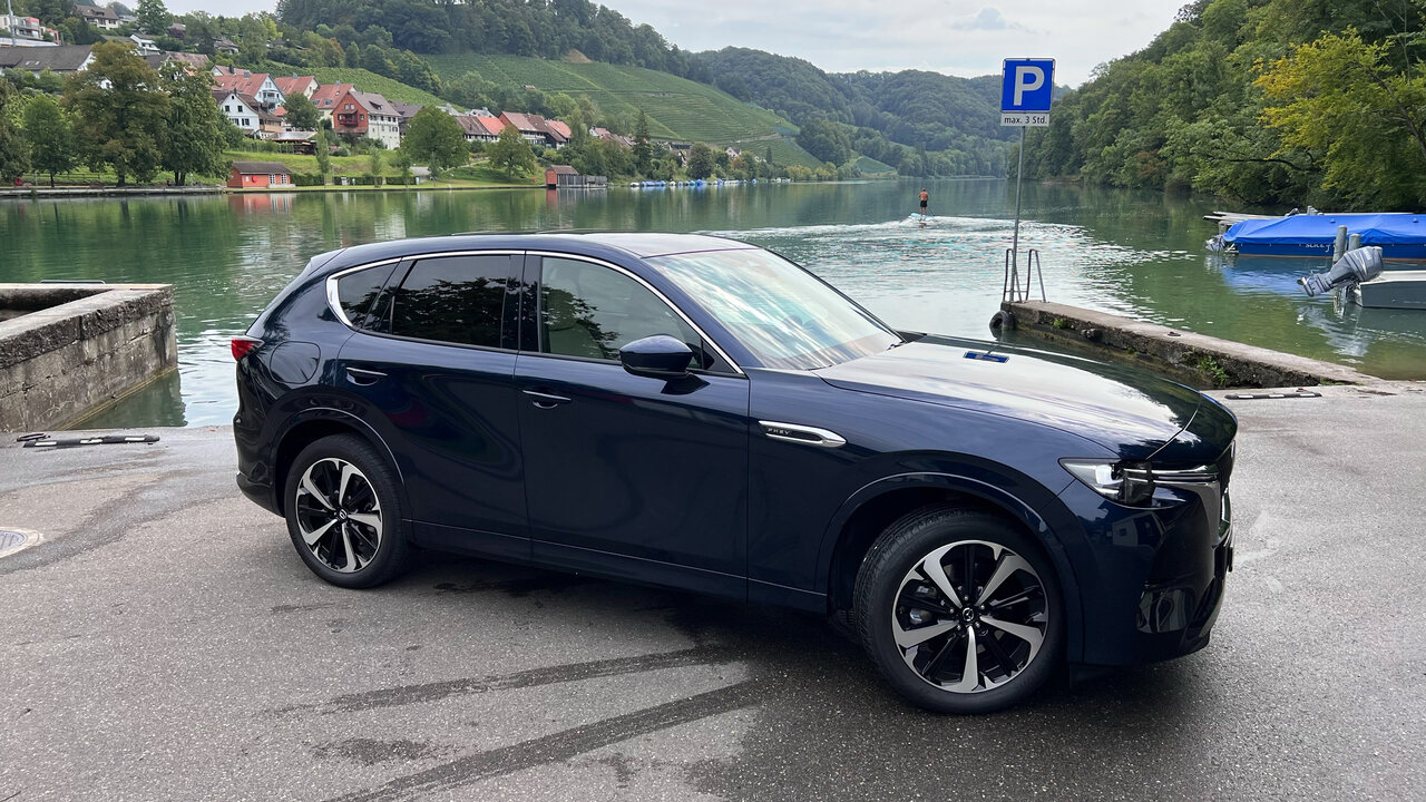 Frontansicht des Mazda CX-60