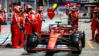 Formel 1 Ferrari beim Boxenstopp