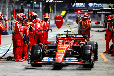 Formel 1 Ferrari beim Boxenstopp