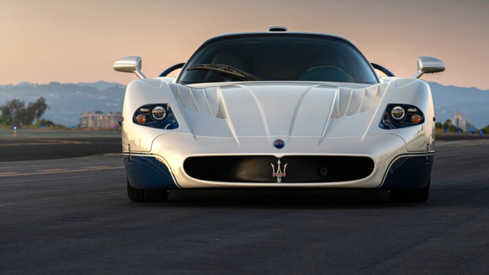 Der MC12 Stradale stammt aus dem Jahr 2005. Es gibt lediglich 50 Exemplare. Bild: Robin Adams/Broad Arrow Auctions.