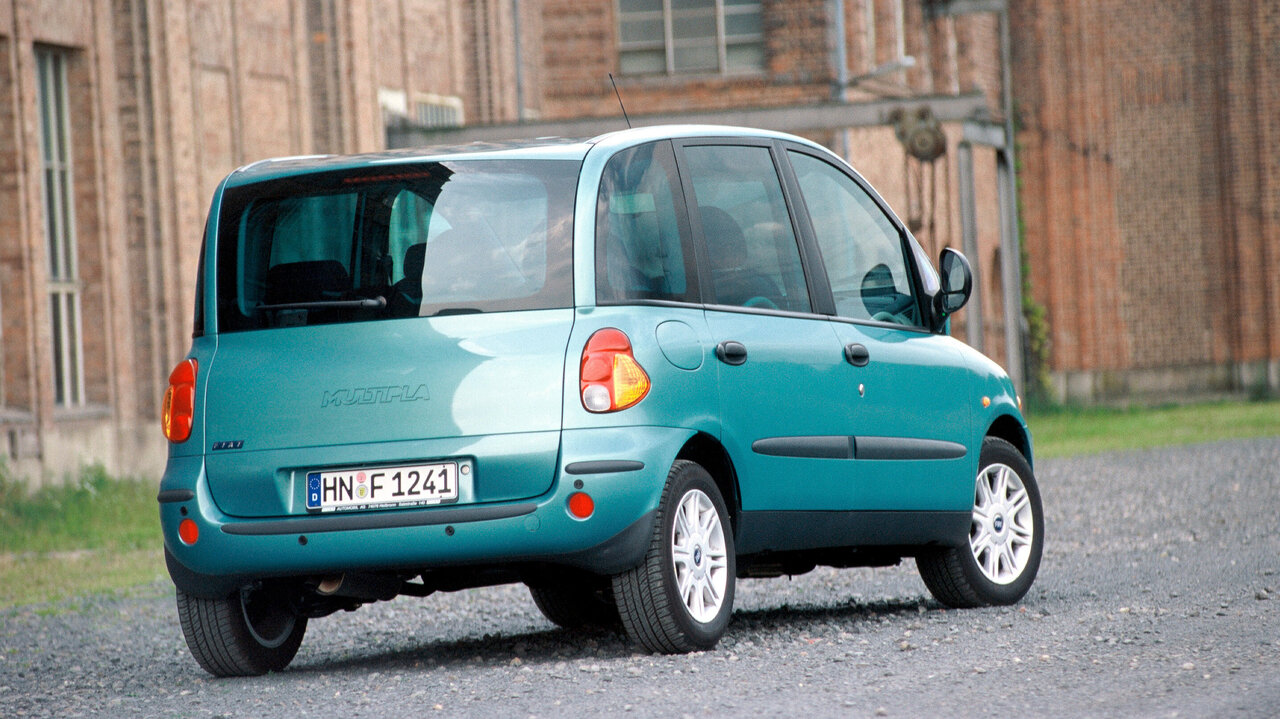Fiat Multipla von hinten