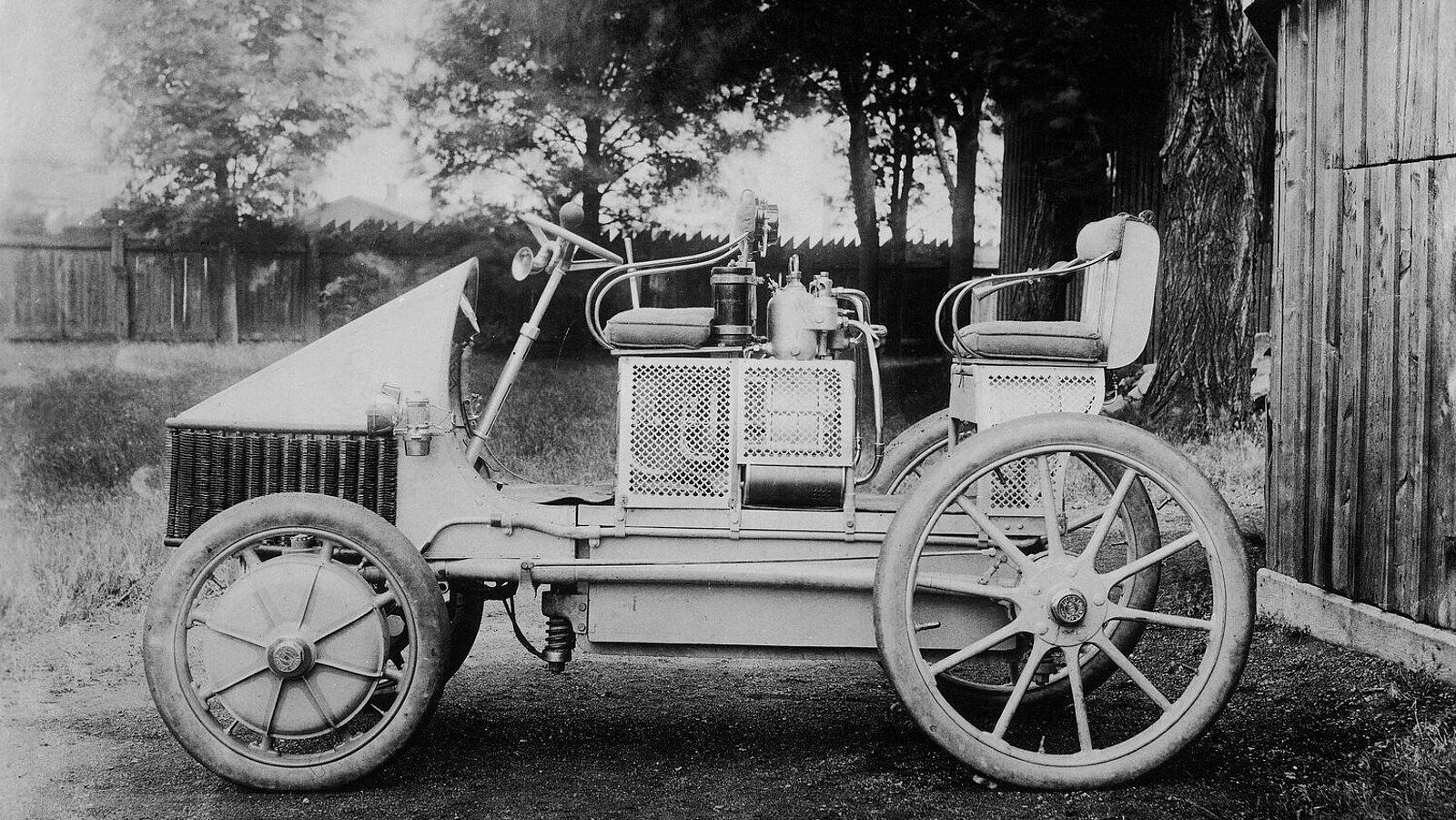 Lohner Porsche