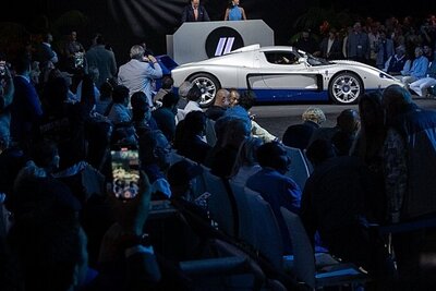 Der Stradale erzielte an der Monterey Car Week einen Rekordpreis von 5,2 Millionen US-Dollar. Das entspricht umgerechnet nach Tageskurs einem Wert von 4,2 Millionen Franken. Bild: Andrew Miterko/Broad Arrow Auctions.