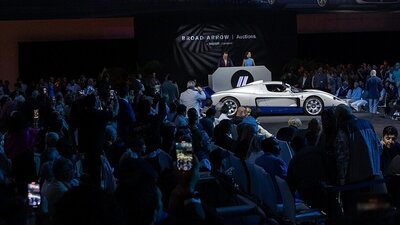 Der Stradale erzielte an der Monterey Car Week einen Rekordpreis von 5,2 Millionen US-Dollar. Das entspricht umgerechnet nach Tageskurs einem Wert von 4,2 Millionen Franken. Bild: Andrew Miterko/Broad Arrow Auctions.