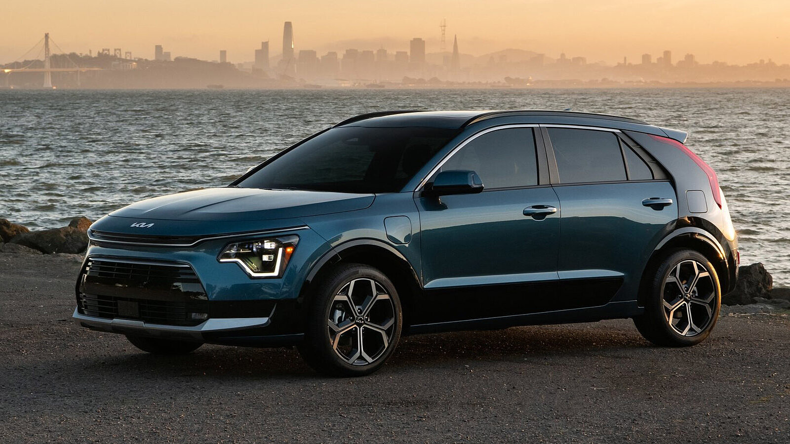 Kia Niro EV an der Küste