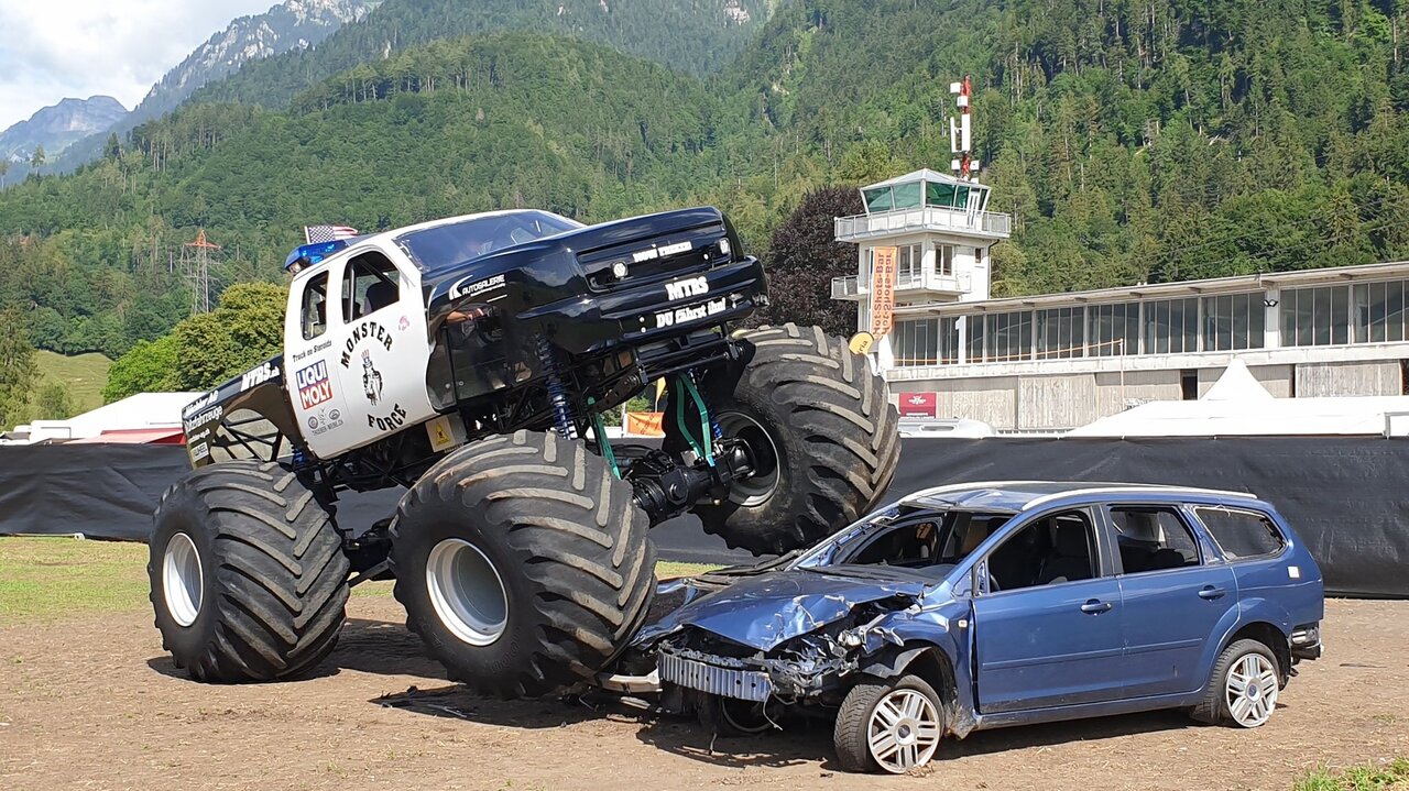 Schweizer Monstertruck
