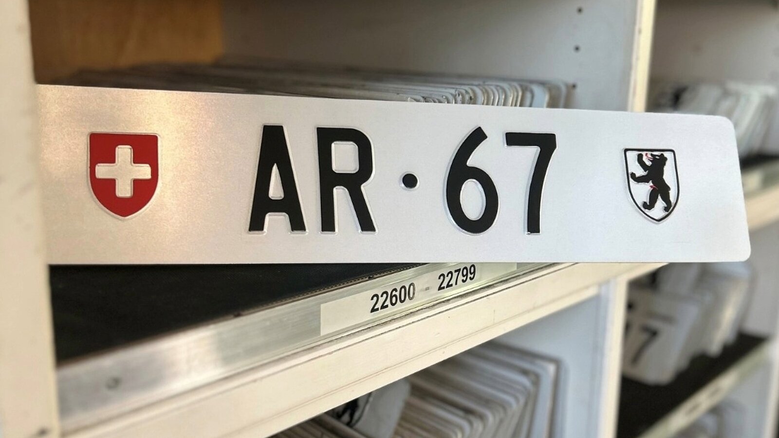 Kontrollschild «AR 67»