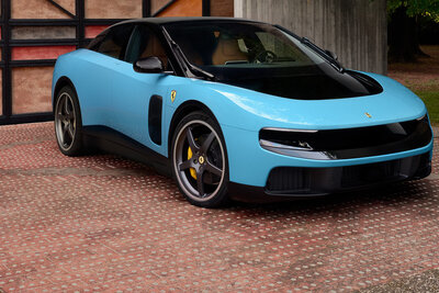 Ferrari Luce