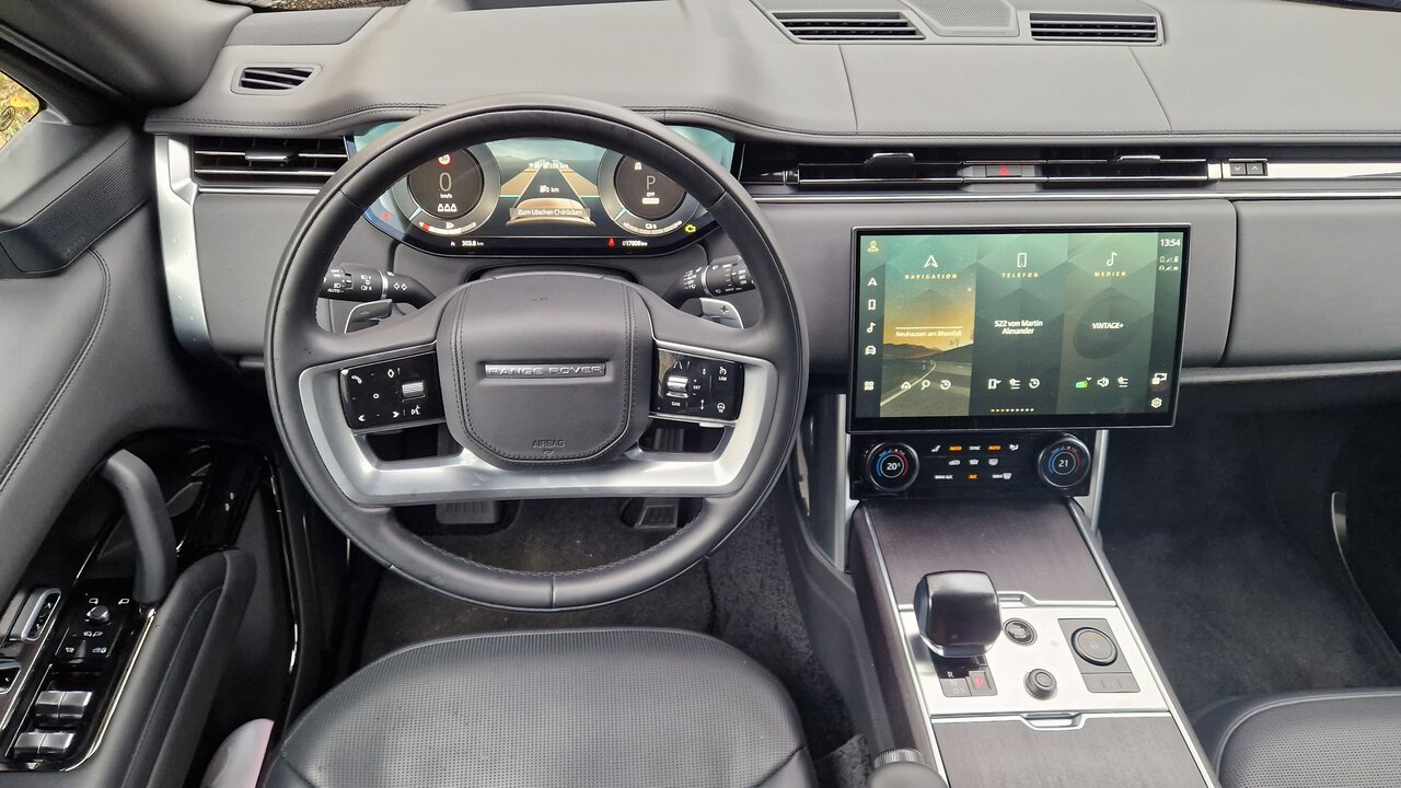 Cockpit des Range Rover