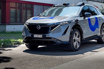 Pilotprojekt iamo - Start der Kartierung mit zwei Personenwagen des Modells Nissan Aryia elektro