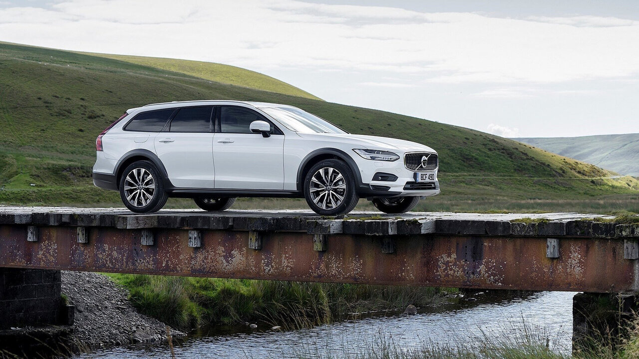 Volvo V90 Country Man