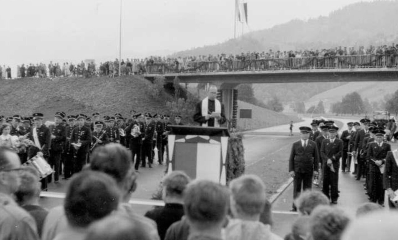 Erste Schweizer Autobahn Einweihung