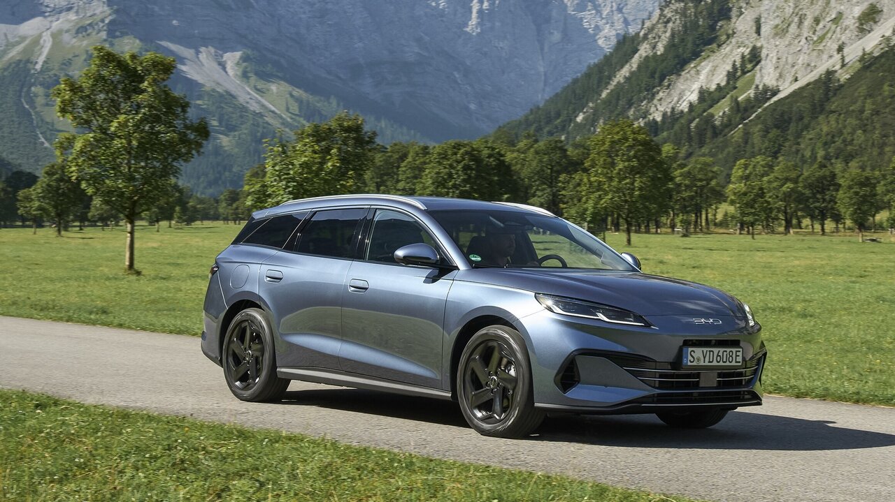 BYD Seal 6 DM-i Touring