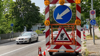 Umleitungsanhänger Baustelle Bellerivestrasse Zürich
