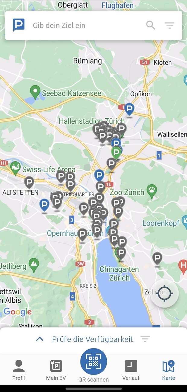 Screenshot aus der Parkplatz-Sharing-App Share.P, der eine Übersicht der angebotenen Parkplätze in der Stadt Zürich zeigt.