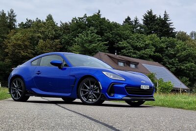Frontansicht des Subaru BZR