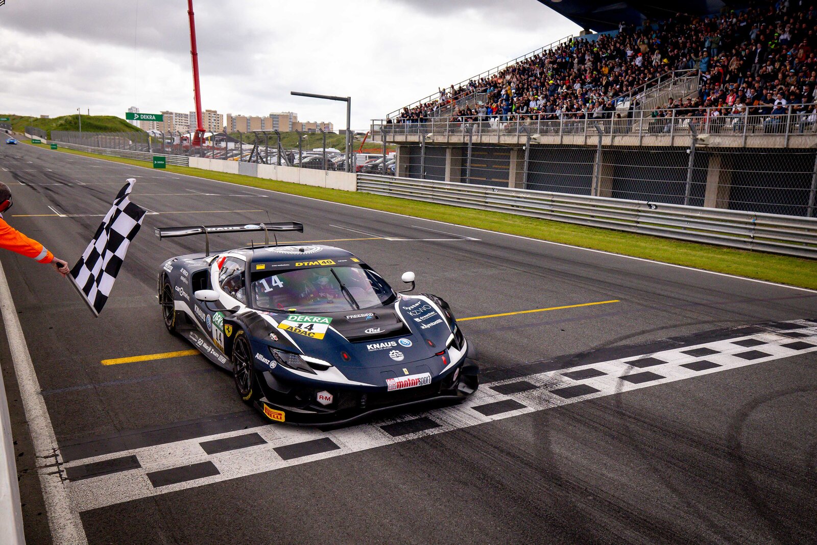 Jack Aitken gewinnt für Emil Frey Racing das DTM-Rennen von Samstag in Zandvoort (NL)