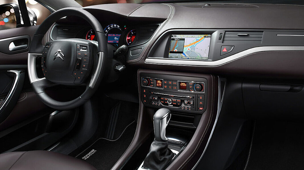 Cockpit des Citroën C5