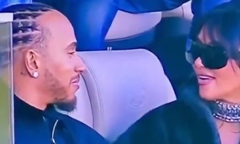 Sind sie ein Paar? Lewis Hamilton und Kim Kardashian besuchten zusammen den Super Bowl in Kalifornien. Bild: NBC