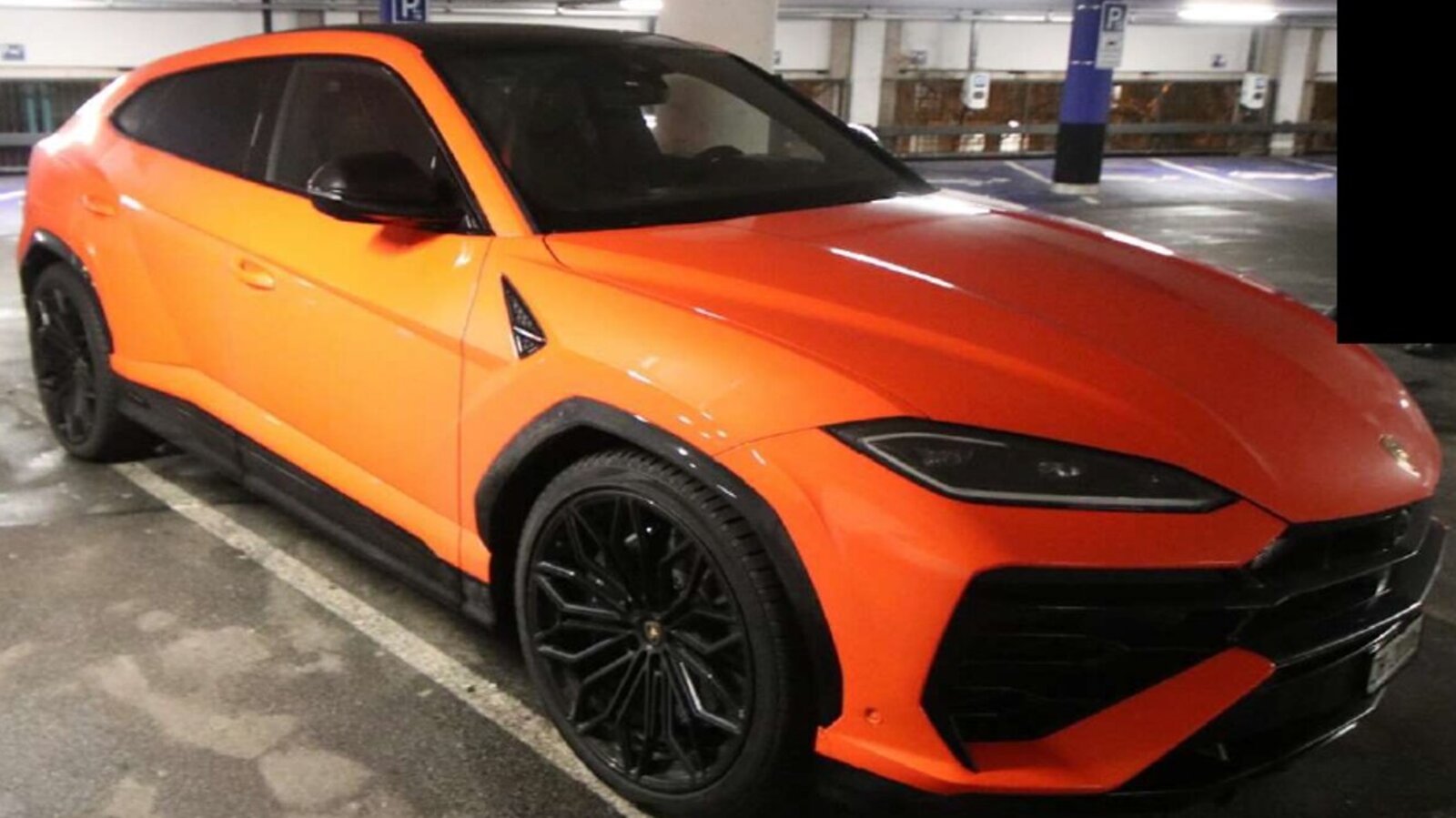 Dieser Lamborghini Urus war auf das Opfer eingelöst. Bild: Kantonspolizei Aargau