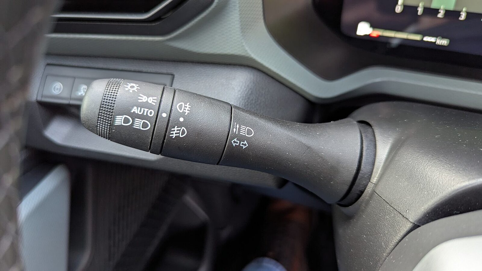 Blinkerhebel im Dacia Bigster
