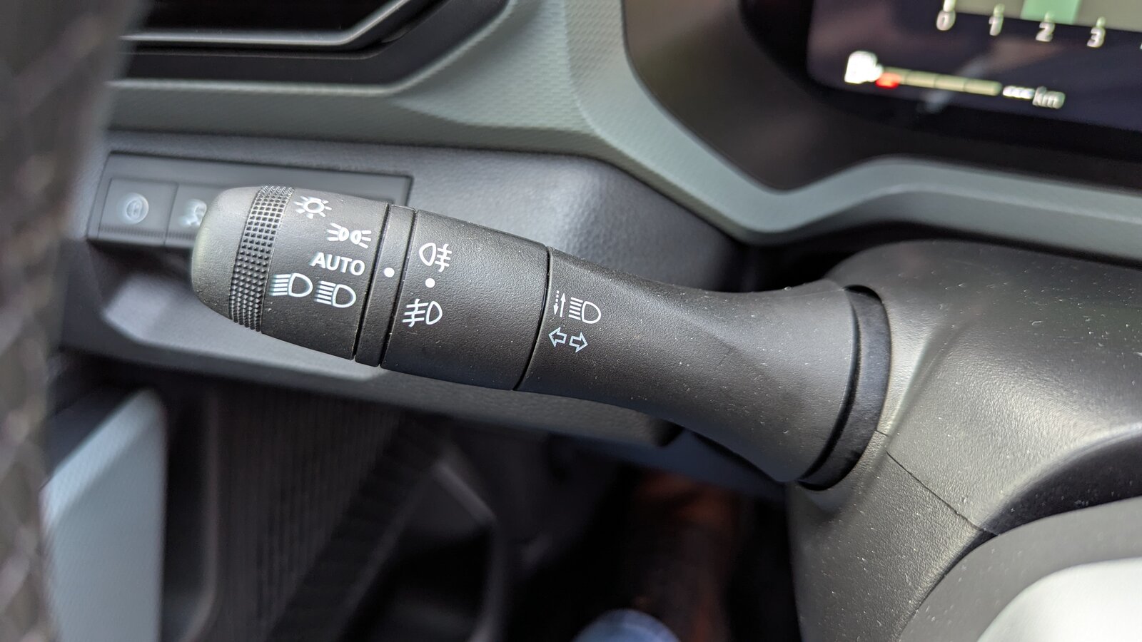 Blinkerhebel im Dacia Bigster