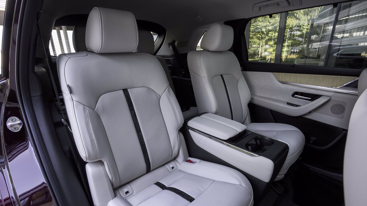 Rücksitze im Mazda CX-80
