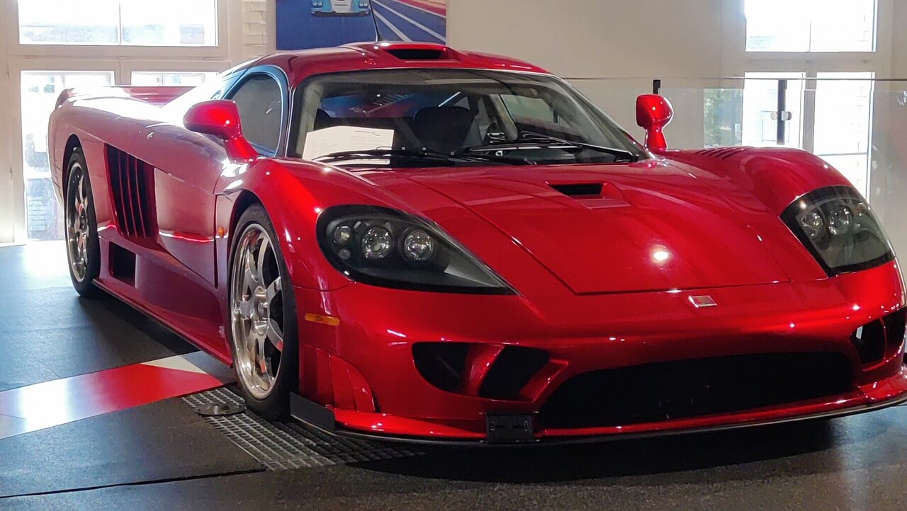 Blick in die Ausstellung der Autobau Erlebniswelt in Romanshorn TG