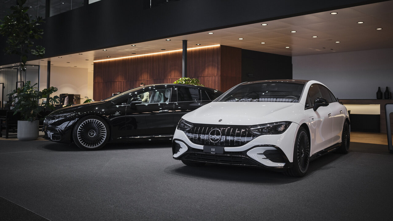 Showroom von Kenny's Autocenter in Dietlikon