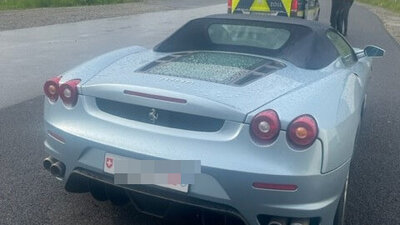 Schmuggel Ferrari Deutscher Zoll