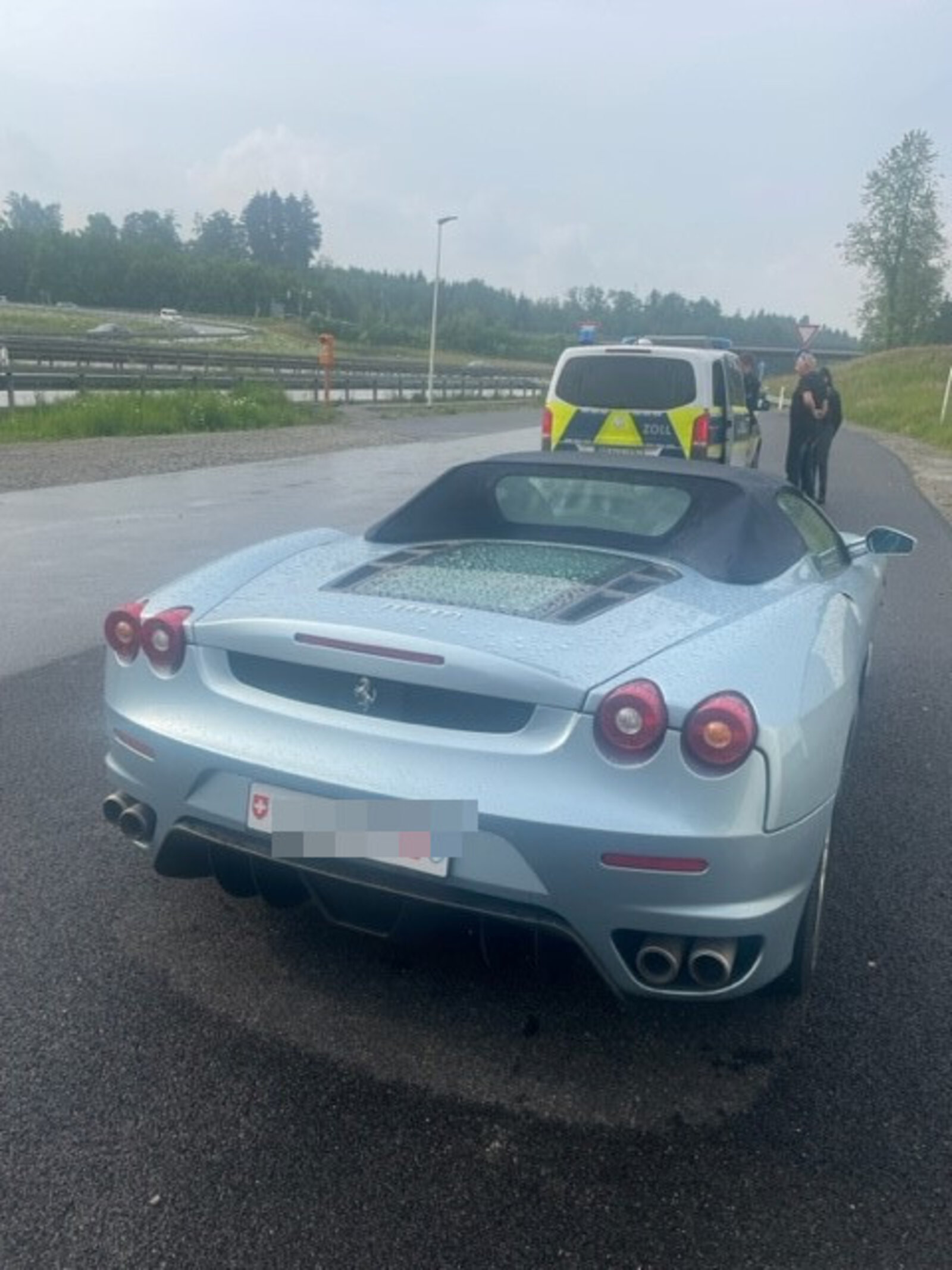 Schmuggel Ferrari Deutscher Zoll