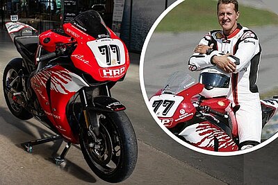 Das versteigerte Motorrad trägt noch immer die Startnummer 77. Bild: Twitter, Luxurylaunches, RM Sothebys