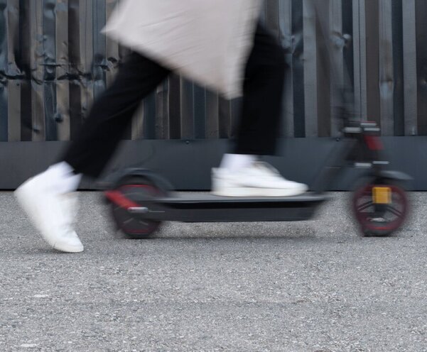 Beim Langsamverkehr hat die Zahl der Unfälle im Vergleich zum Vorjahr deutlich zugenommen. Bild: Freepik