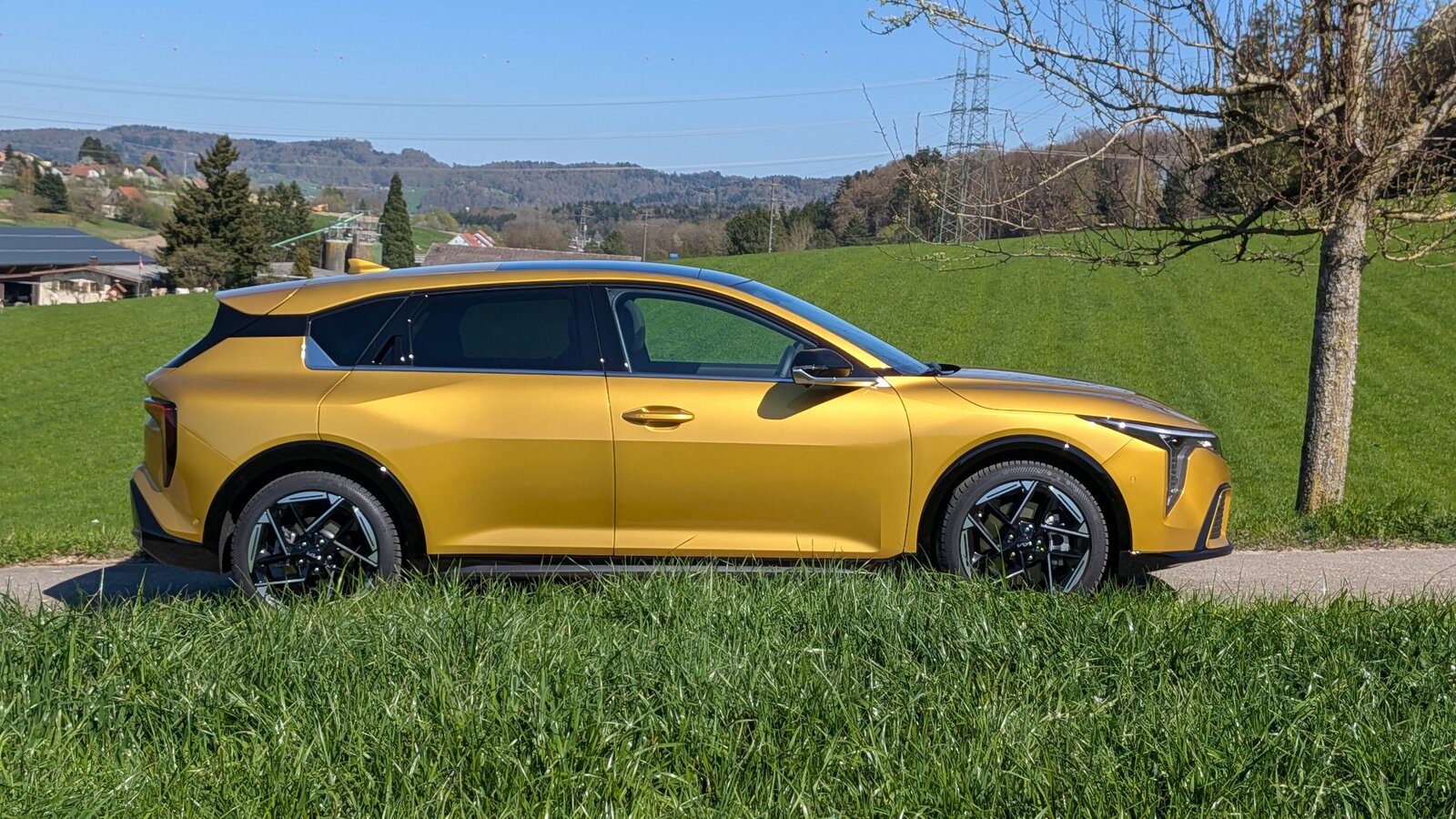 Kia K4