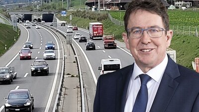Verkehrsminister erntet für die Massnahme des Bundesamts für Strassen, ASTRA, auch aus der eigenen Partei viel Kritik. Bild: STREETLIFE, © Bundeskanzlei / Béatrice Devènes