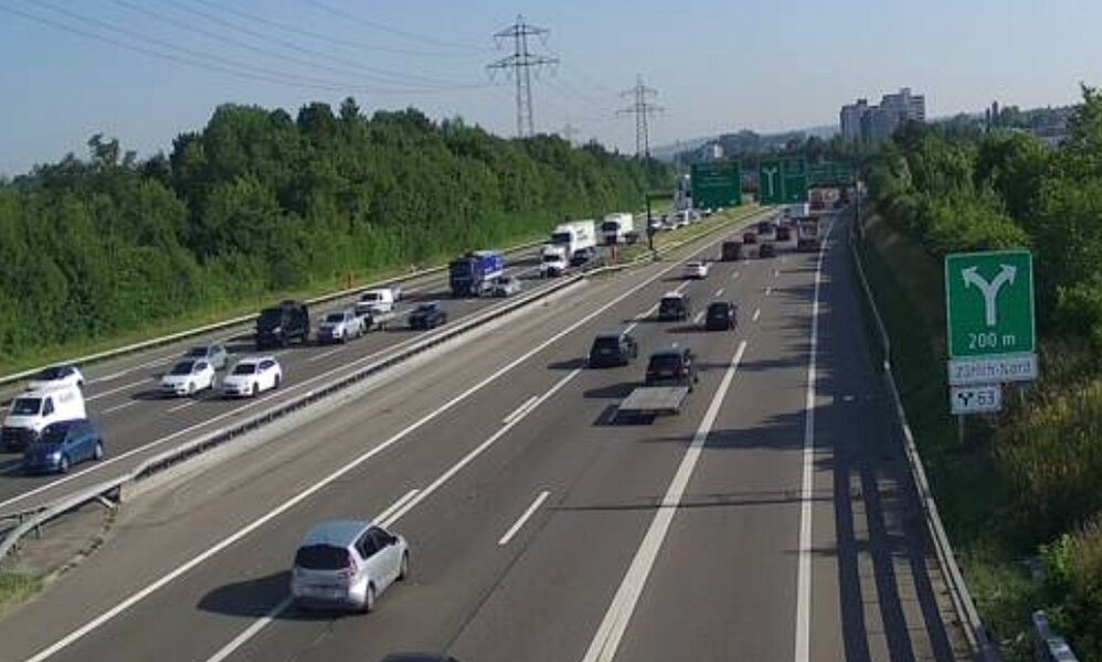 Die betroffene Strecke in Blickrichtung Bern. Bild: Autobahn Cam.