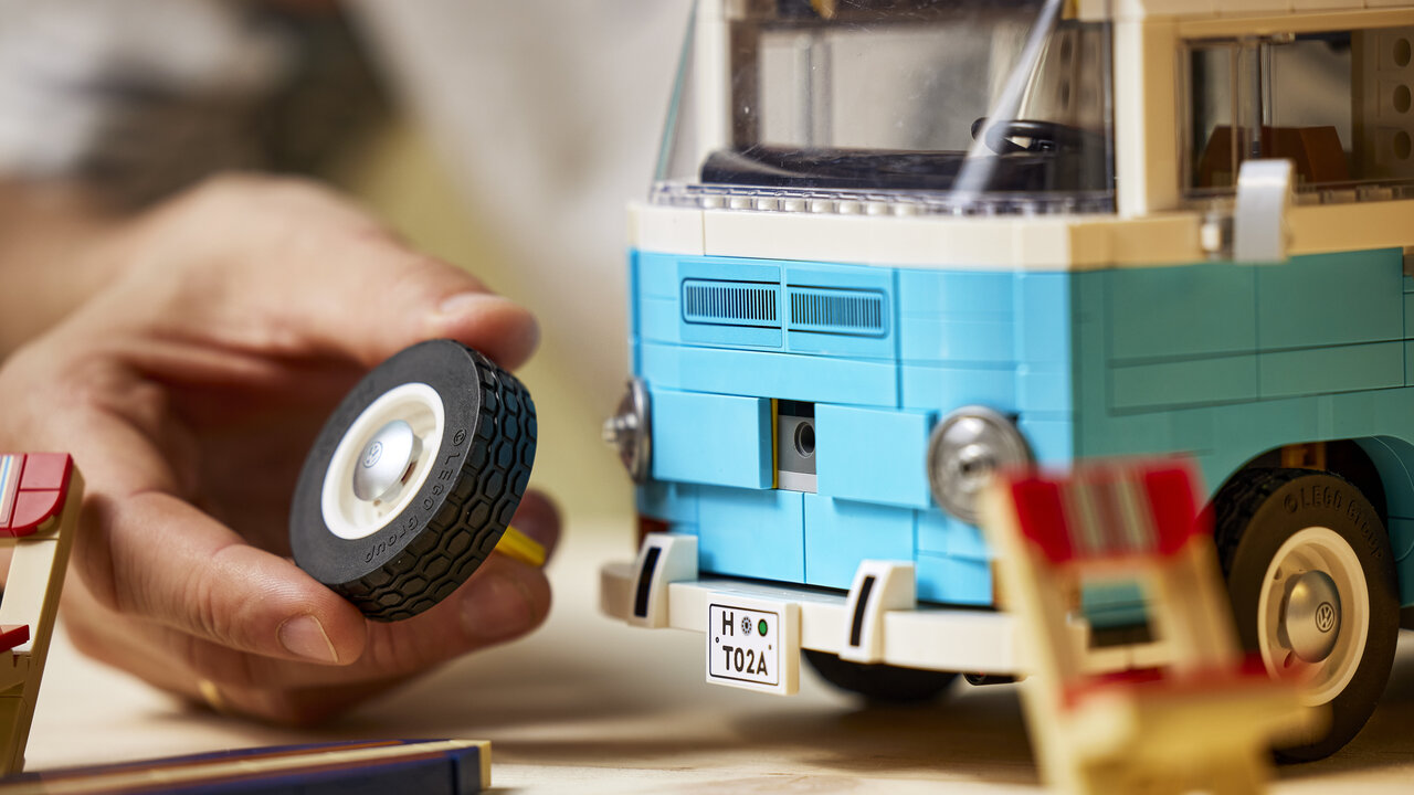 Detail-Ansicht des Lego-VW-Bulli