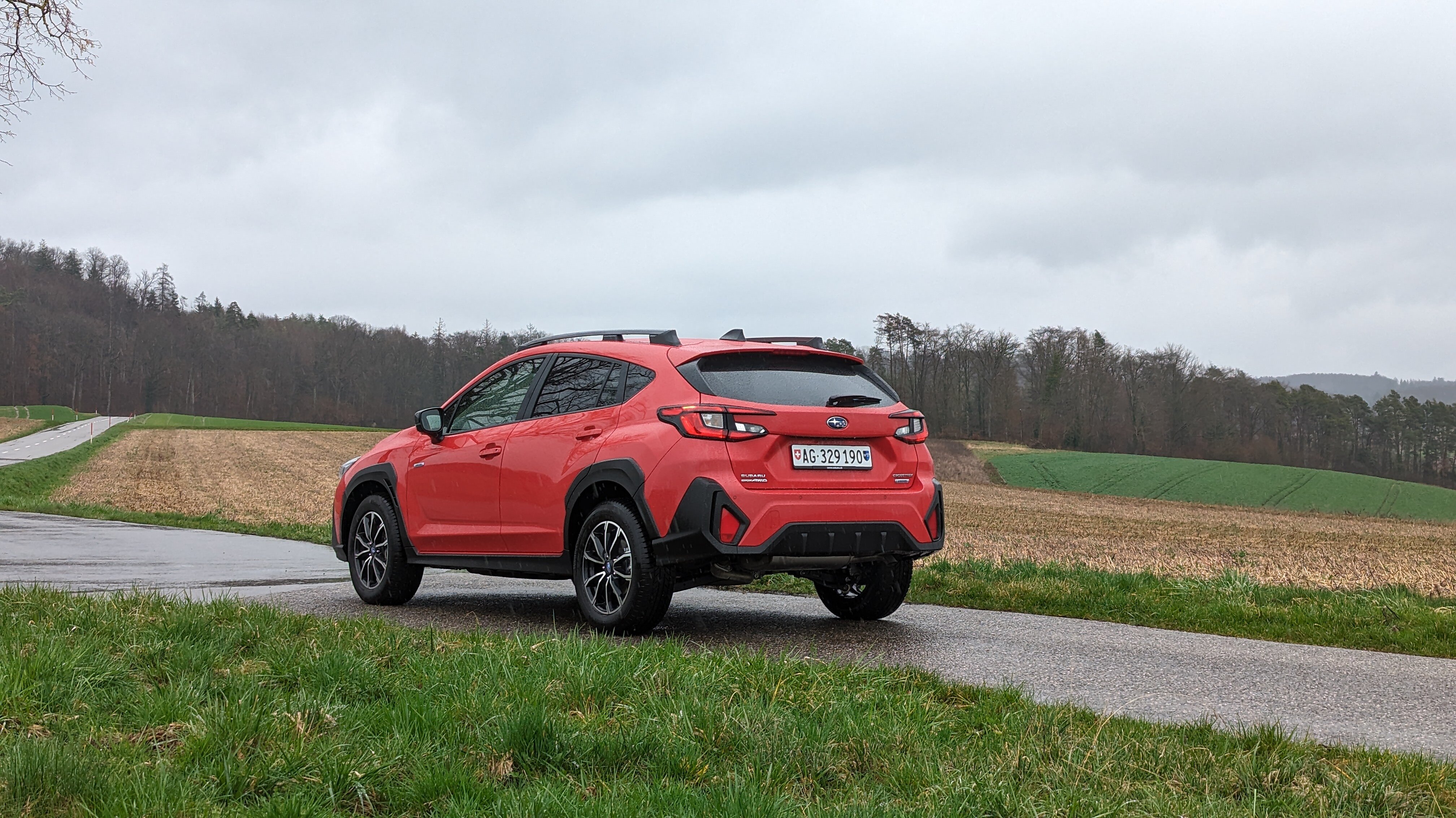 Subaru Crosstrek von schräg hinten