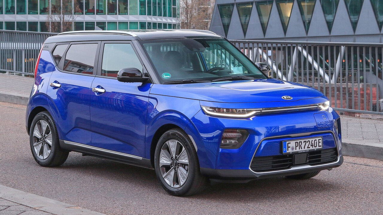 Kia e-Soul von vorne.