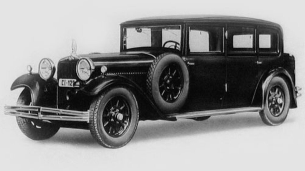 Der Steyr Austria wurde von Ferdinand Porsche konstruiert – es kam aufgrund strategischer Entscheidungen jedoch nicht zur Serienproduktion.